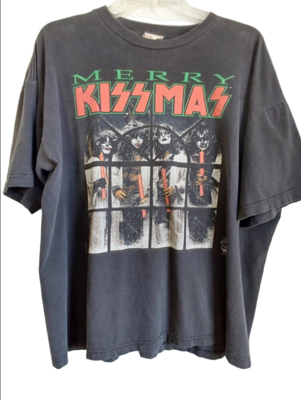 KISS Merry Kissmas Black Graphic Band Tee 1997 - Picture 2 of 11